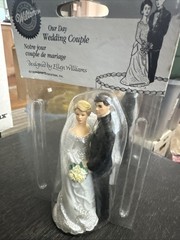 Wilton Our Day Wedding Couple Cake Topper 4.5 Inch Blonde Bride Retired 1997