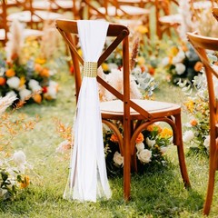 FEXICHUJI Large White Pew Bows Tulle Wedding Aisle Chair Gold Wrap