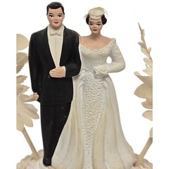 Vintage Wedding Cake Topper Bride and Groom Brown Hair Brunette 1950s