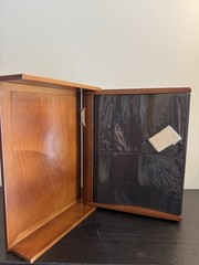 Lenox Wedding Promises Heart Wooden Book Shelf Photo Album Holds 160 Photos