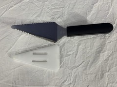 PAMPERED CHEF #1166 Slice’N Serve Cake & Pie Cutter Wedge Server Spatula
