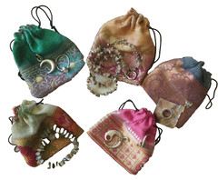 100 x 3″ x 3″ inches Recycled Indian sari fabric drawstring pouches, gift bags.