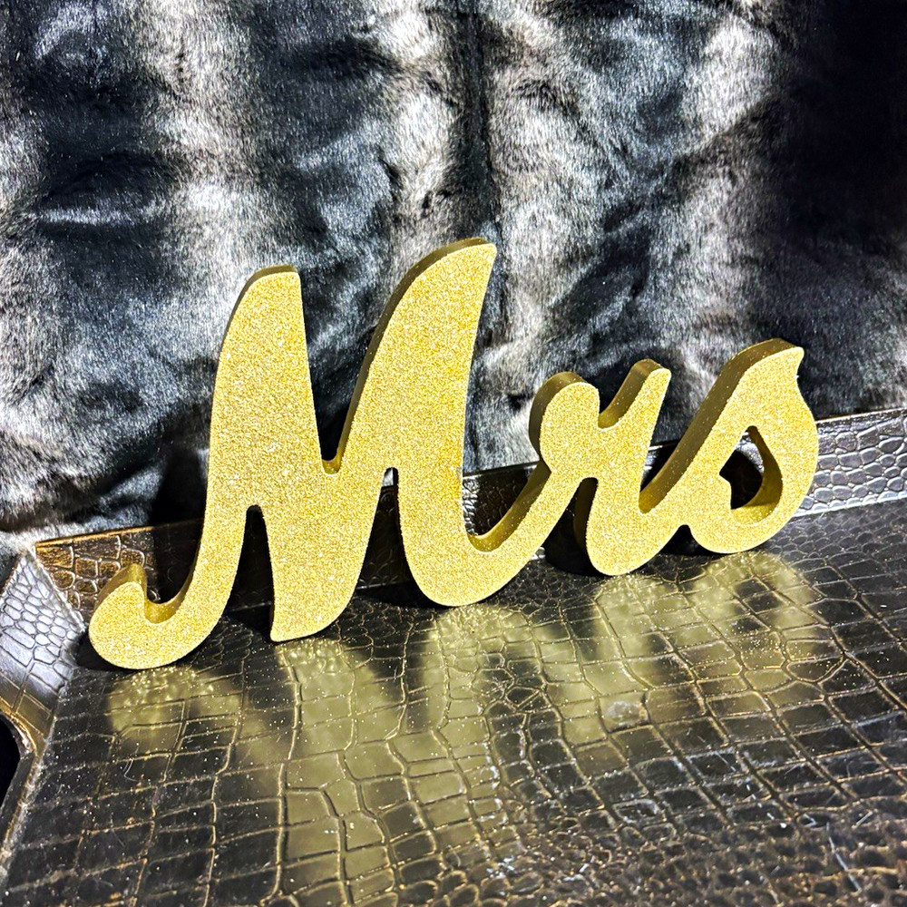 Gold Wood Wedding Table Décor Sign Set, Freestanding Mr Mrs & Ampersand
