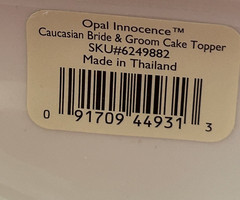 Vintage Lenox Opal Innocence Bride & Groom Wedding Cake Topper Figurine