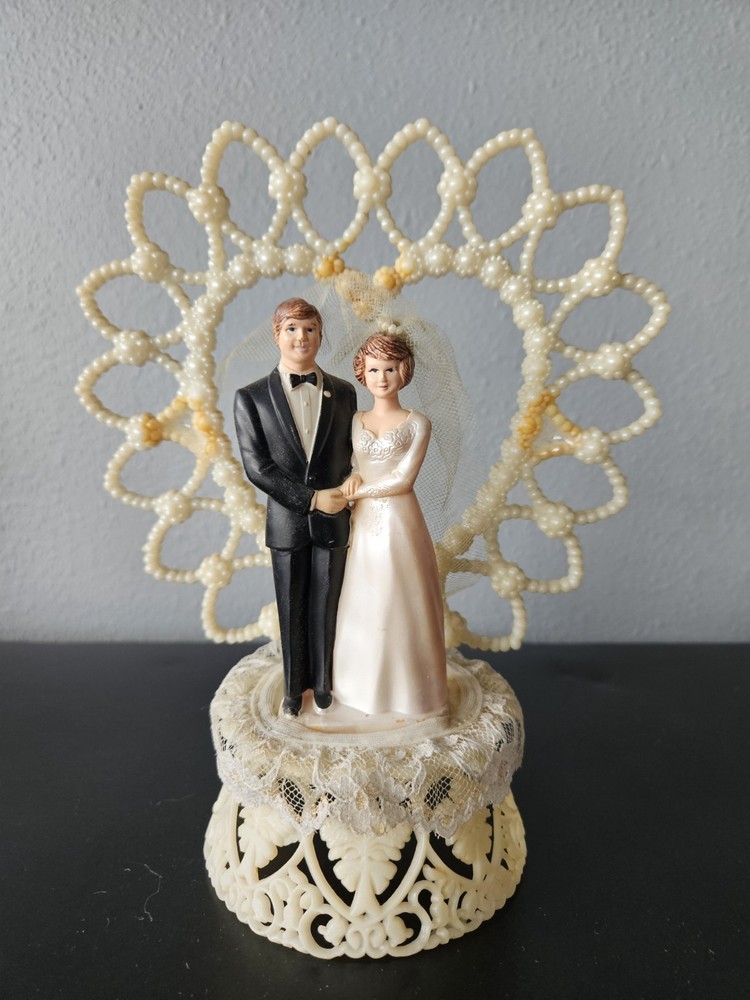 Vintage Wedding Cake Topper Coast Novelty Co. 1959 Mcm Made In U.S.A 8.25″ Tall