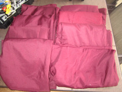 (1) ~90″ Round Tablecloth Table Cover Seamless Wedding Banquet – BURGUNDY