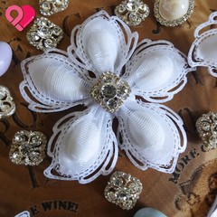 Flower Petal Pull Bow Ribbon Pouch Jordan Almond Holder Baby Wedding Party Favor