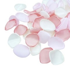 200Pieces Polyester Fabric Artificial Rose Petals For Anniversary And Proposals