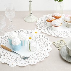 100 WHITE 14″ Round Disposable Lace PAPER DOILIES PLACEMATS Event Party Supplies