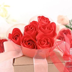 24 Red HEART ROSE PETALS SOAPS Gift Boxes Wedding Party FAVORS Supply