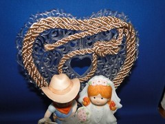 New Western Bride & Groom & Cowboy Hat, Rope Decored Heart Wedding Caketop, #132