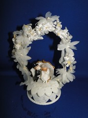 New Vintage Wilton Petite Kiss of Love Wedding CakeTop, 106-140