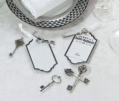 Unique Wedding Guest Book Alternative – 24 Silver Key Tags & Ribbons