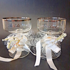 Vintage 1950’s Javit Crystal Bride & Groom Wedding Champagne Coupe Set in Box