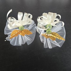 Corsage Kit ( Flower Not Included )