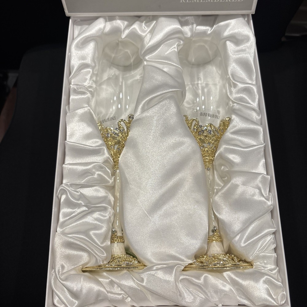 Wedding 2 Champagne Toasting Flutes Things Remembered Ivory Enamel Gold I0B