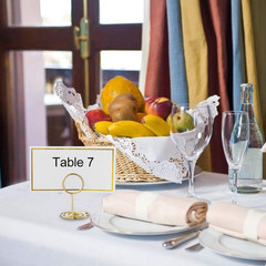 Toncoo 24 Pcs Premium Mini Table Number Holders and 24 Pcs Place Cards with Gold