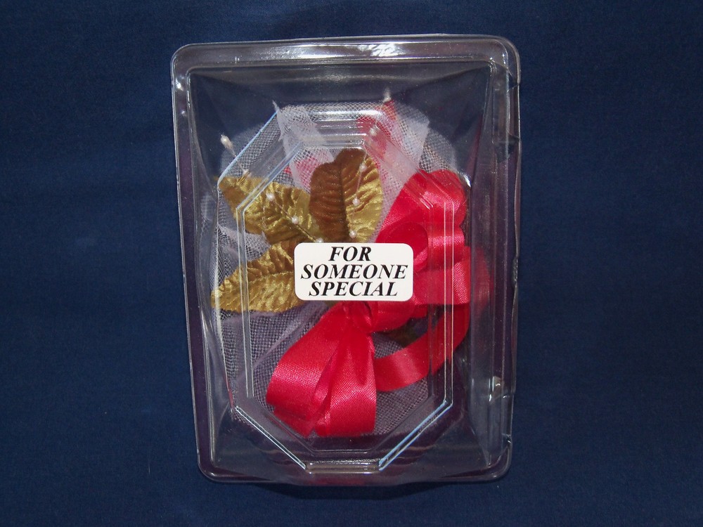 Corsage Kit ( Flower Not Included )