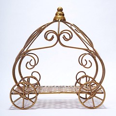 11″ tall Gold Cinderella Carriage Stand Party Centerpiece Wedding Decorations