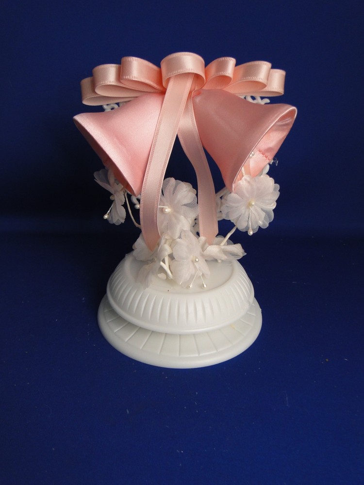 New Vintage Wilton «Petite Elegance» Wedding CakeTop, Pink satin bells, 106-343