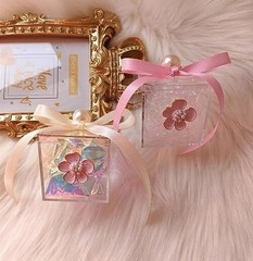 Small Acrylic Box with Lid Square Cube Transparent 2.2 x 2.2 x 2.2 Inch Clear