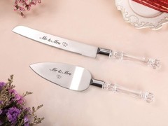Elegantly Engraved Mr & Mrs Wedding Cake Knife Set – Timeless Silver Classic
