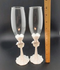 Bride & Groom Toasting Glasses Wedding Champagne 2 Flute White Hearts Romantic