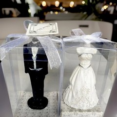 4 pieces Bride and Groom Wedding Figurine Set Black White Romantic Cake Topper