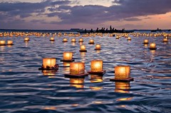 Toner Depot Water Floating Candle Lanterns Outdoor 4.3 inch, Gold