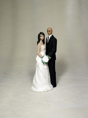 Interracial BALD Black Groom Brown Hispanic Bride 4.5″ Wedding Cake top OD34