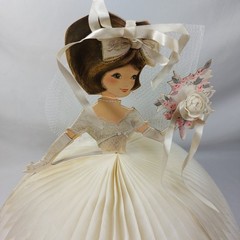 Vintage 1960’s Bride Wedding Decor Honeycomb Centerpiece w/ Box Bridal Shower