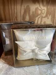 2 Pieces Wedding Ring Pillows Ivory Love Knot – Beverly Clark in Original Boxes