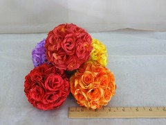 Lot of 5 3″D mini open roses kissing balls multicolor, plate included