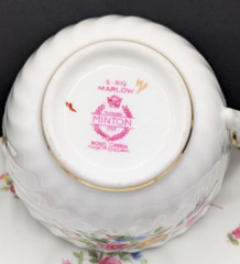 Minton Marlow S-309 England Floral Gold Trim Tea Cup & Saucer Set of four