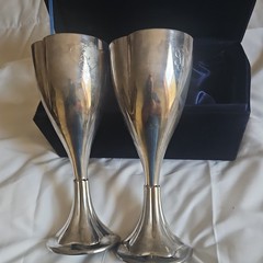 THINGS REMEMBERED SILVER PLATED WEDDING GOBLETS BM-25TH ANNIVERSARY BLACK CASE