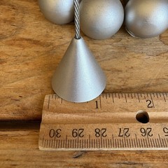 Vintage 1990’s Crate and Barrel Matte Silver Geometric Base Memo Place Clip