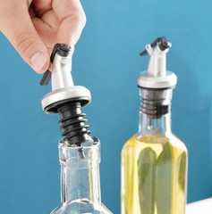 HORNO 5 Pack Oil Spouts, Olive Vinegar Bottle Stopper Clear» or «Glossy