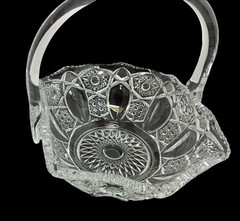 VINTAGE LE SMITH CRYSTAL BASKET RUFFLED FRUIT BOWL EASTER HOBSTAR PARTY 8” H L E