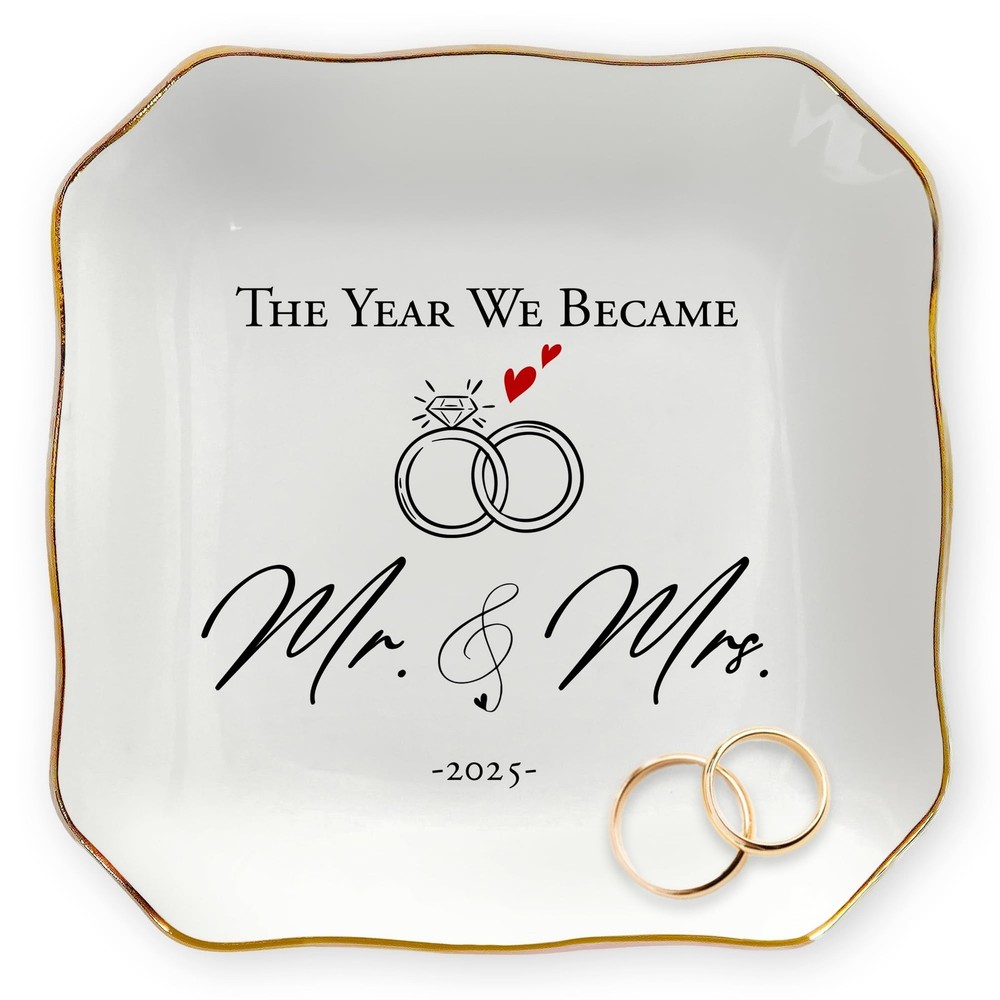 OASSIE Wedding Gifts for Couple 2025 – Mr & Mrs 4″x4″ Ceramic Jewelry Dish Tr…