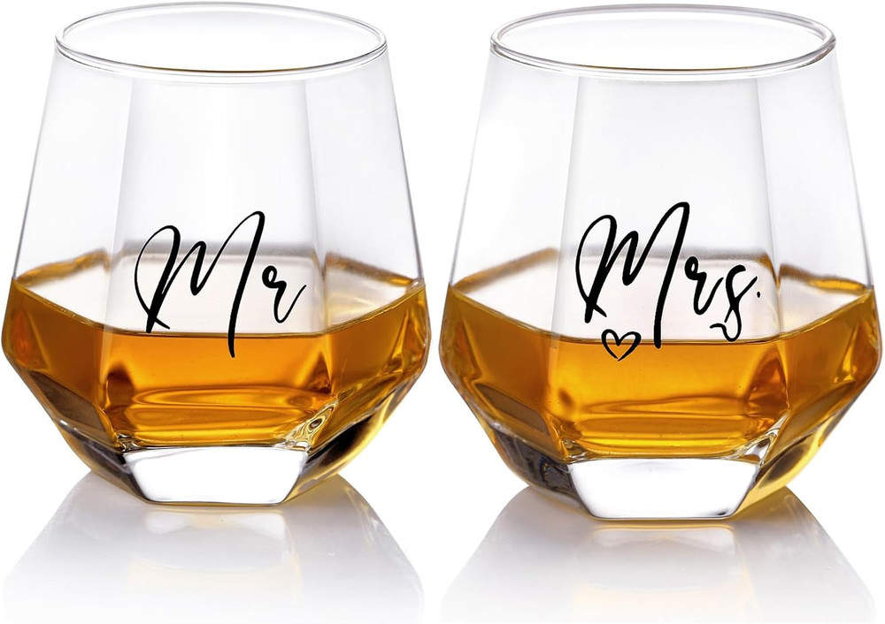 Mr and Mrs Wine Glasses Wedding Gifts for Bride and Groom-Gifts for Bridal