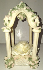 VTG LILLIAN ROSE GARDEN WEDDING PINK ROSES GAZEBO 6″ FIGURINE CAKE TOPPER