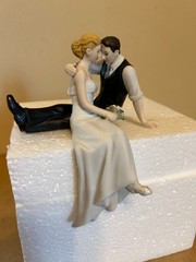 Weddingstar The Look of Love Bride and Groom Couple Figurine Edge of Cake Topper