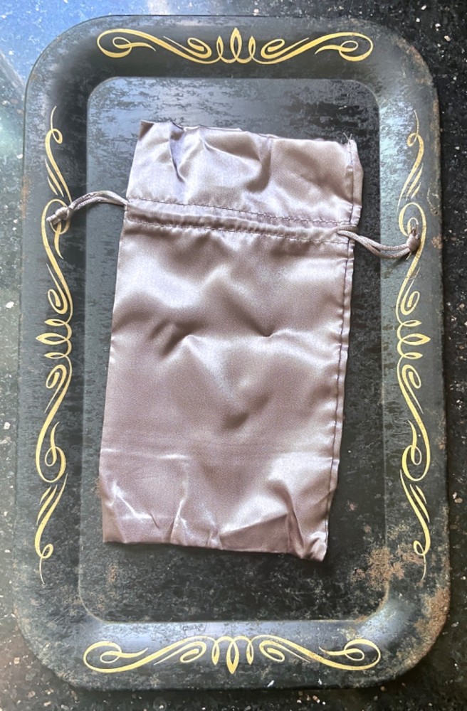 Shiny Silver Gray Jewelry Favors Drawstring Pouch 9×5 Gift Bags Lot of 25. NEW