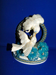 New Elegant Handmade Aqua & Gold Rhinestones Kissing Love Birds Cake topper #152