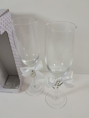 Wilton Toasting Glasses Silver Tone Hearts Flute Style 6 Ounces Set Of 2