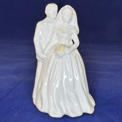 Wedgwood Special Occasions Wedding Day Cake Topper Bride Groom Bone China