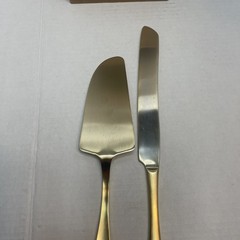 West Elm Gold 13″ Cake Knife and 11 1/4″ Server 2 Pieces