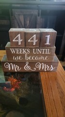 Wedding Countdown Wood Table Decoration Days/Weeks Until Mr & Mrs Brown/White