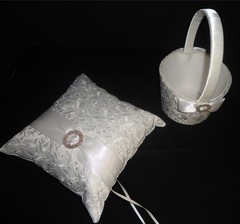 Studio His & Hers 2011 Wedding Flower Girl Basket + Ring Bearer Pillow Set NIB