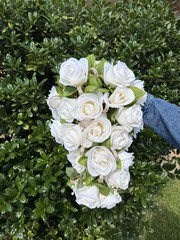 14″ White Gold Pearls Bridal Bouquet – Wedding & Anniversary Flowers